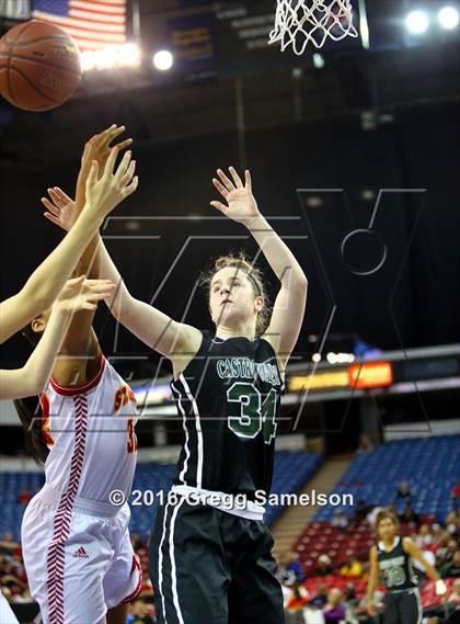 Thumbnail 3 in St. Francis vs. Castro Valley (CIF NorCal Regional D1 Final) photogallery.