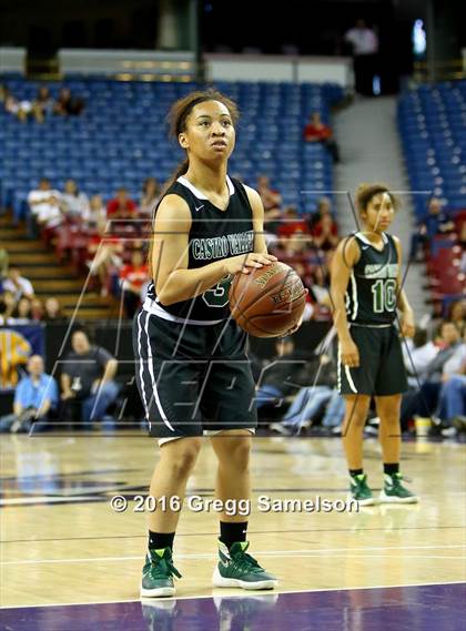 Thumbnail 2 in St. Francis vs. Castro Valley (CIF NorCal Regional D1 Final) photogallery.