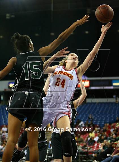 Thumbnail 3 in St. Francis vs. Castro Valley (CIF NorCal Regional D1 Final) photogallery.
