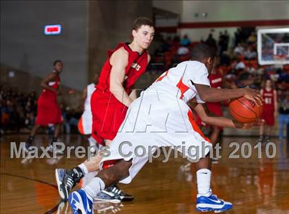 Thumbnail 3 in Bowie vs. Marcus (Texas 5A Region 1 Semifinal) photogallery.