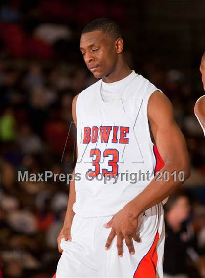 Thumbnail 2 in Bowie vs. Marcus (Texas 5A Region 1 Semifinal) photogallery.
