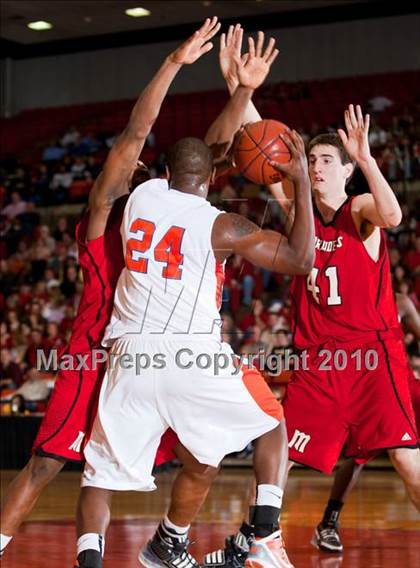 Thumbnail 2 in Bowie vs. Marcus (Texas 5A Region 1 Semifinal) photogallery.