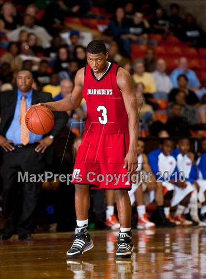 Thumbnail 2 in Bowie vs. Marcus (Texas 5A Region 1 Semifinal) photogallery.