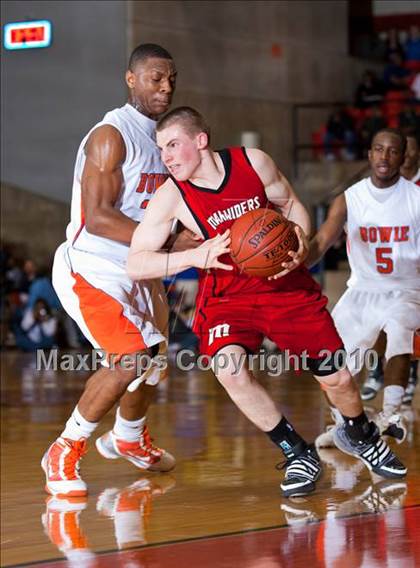 Thumbnail 1 in Bowie vs. Marcus (Texas 5A Region 1 Semifinal) photogallery.