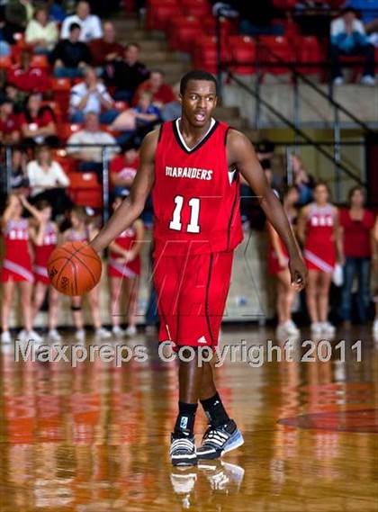Thumbnail 2 in Bowie vs. Marcus (Texas 5A Region 1 Semifinal) photogallery.