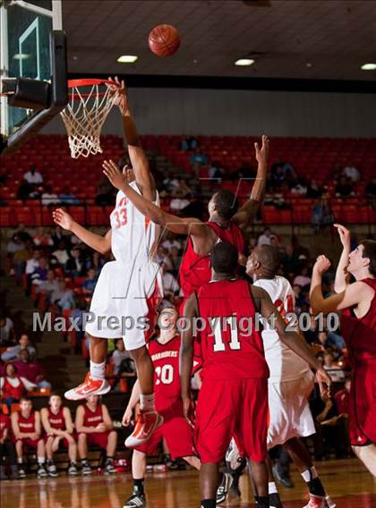 Thumbnail 2 in Bowie vs. Marcus (Texas 5A Region 1 Semifinal) photogallery.