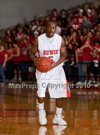 Thumbnail 1 in Bowie vs. Marcus (Texas 5A Region 1 Semifinal) photogallery.