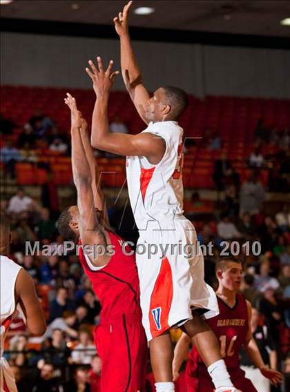 Thumbnail 1 in Bowie vs. Marcus (Texas 5A Region 1 Semifinal) photogallery.