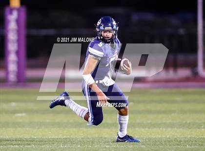 Thumbnail 3 in Bellarmine College Prep vs. Central Catholic photogallery.