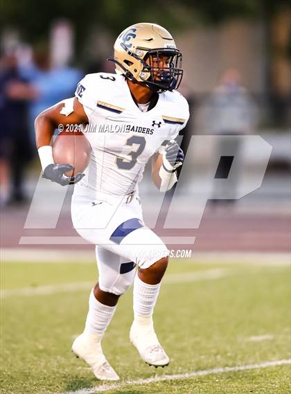 Thumbnail 3 in Bellarmine College Prep vs. Central Catholic photogallery.