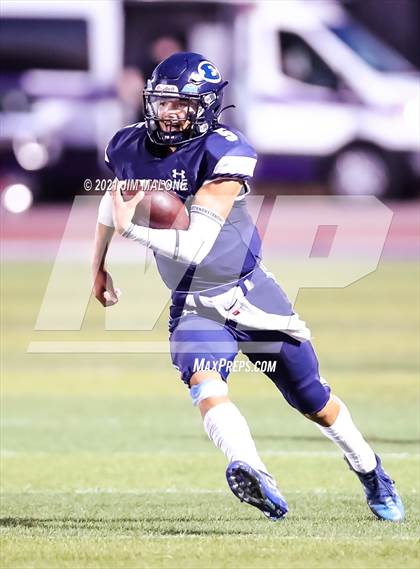 Thumbnail 3 in Bellarmine College Prep vs. Central Catholic photogallery.