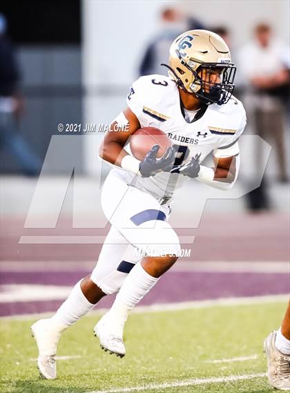 Thumbnail 1 in Bellarmine College Prep vs. Central Catholic photogallery.
