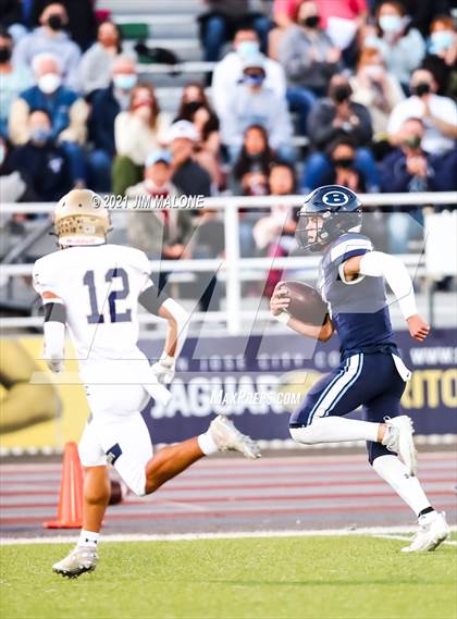 Thumbnail 1 in Bellarmine College Prep vs. Central Catholic photogallery.