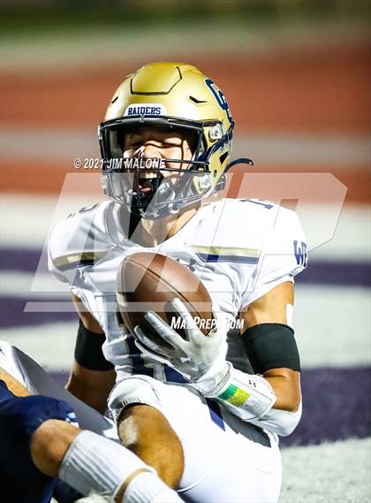 Thumbnail 3 in Bellarmine College Prep vs. Central Catholic photogallery.