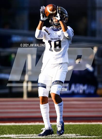 Thumbnail 3 in Bellarmine College Prep vs. Central Catholic photogallery.