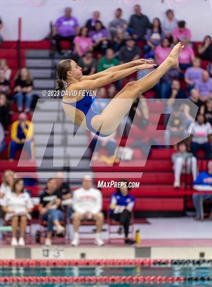 Thumbnail 1 in WIAA Division 2 Final photogallery.