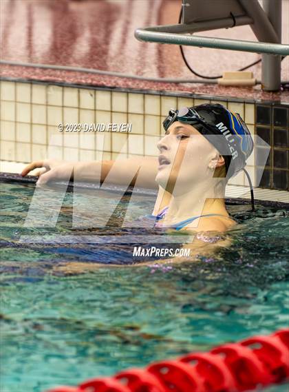 Thumbnail 1 in WIAA Division 2 Final photogallery.