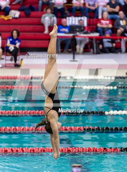 Thumbnail 1 in WIAA Division 2 Final photogallery.