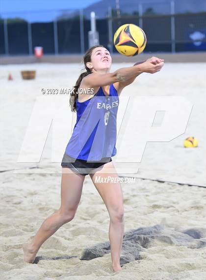Thumbnail 3 in O'Connor vs. O'Connor (AIA Division I Pairs Final) photogallery.