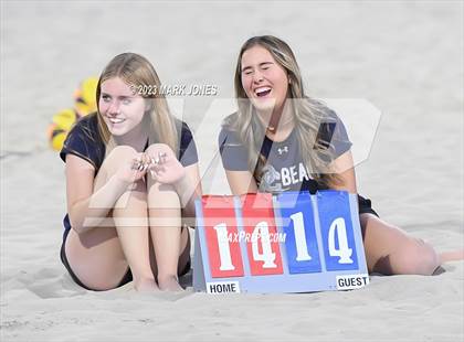 Thumbnail 1 in O'Connor vs. O'Connor (AIA Division I Pairs Final) photogallery.