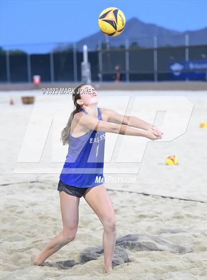 Thumbnail 2 in O'Connor vs. O'Connor (AIA Division I Pairs Final) photogallery.