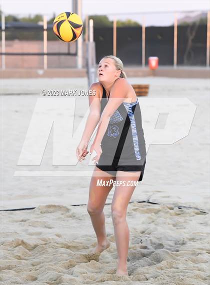 Thumbnail 1 in O'Connor vs. O'Connor (AIA Division I Pairs Final) photogallery.