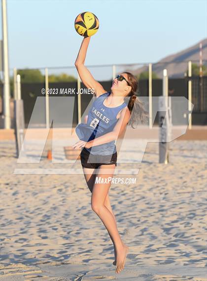Thumbnail 1 in O'Connor vs. O'Connor (AIA Division I Pairs Final) photogallery.