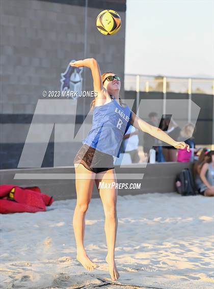 Thumbnail 1 in O'Connor vs. O'Connor (AIA Division I Pairs Final) photogallery.
