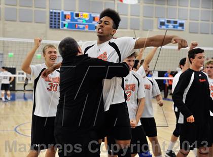Thumbnail 2 in Huntington Beach vs. Loyola (CIF SS D1 Final) photogallery.