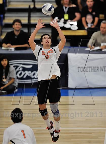 Thumbnail 3 in Huntington Beach vs. Loyola (CIF SS D1 Final) photogallery.