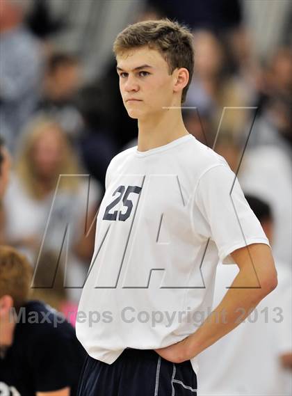 Thumbnail 3 in Huntington Beach vs. Loyola (CIF SS D1 Final) photogallery.