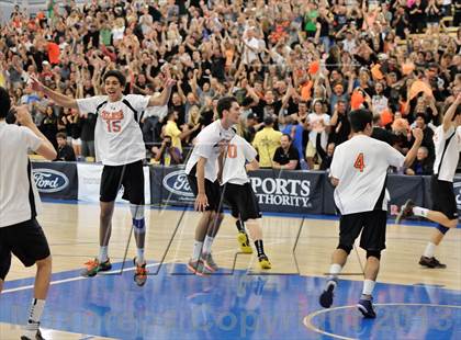 Thumbnail 2 in Huntington Beach vs. Loyola (CIF SS D1 Final) photogallery.