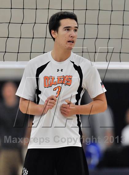 Thumbnail 2 in Huntington Beach vs. Loyola (CIF SS D1 Final) photogallery.