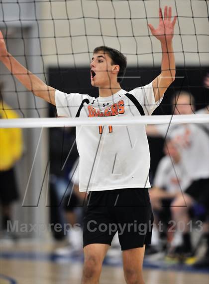 Thumbnail 2 in Huntington Beach vs. Loyola (CIF SS D1 Final) photogallery.