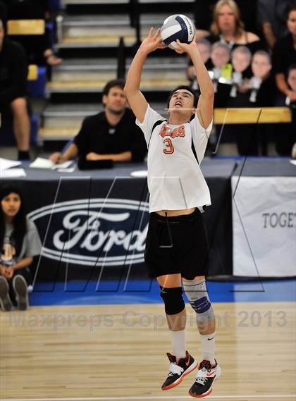 Thumbnail 1 in Huntington Beach vs. Loyola (CIF SS D1 Final) photogallery.