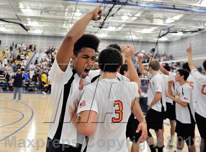 Thumbnail 2 in Huntington Beach vs. Loyola (CIF SS D1 Final) photogallery.