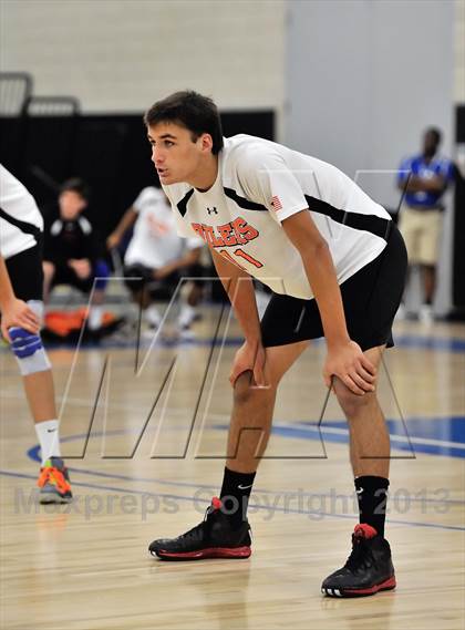 Thumbnail 1 in Huntington Beach vs. Loyola (CIF SS D1 Final) photogallery.