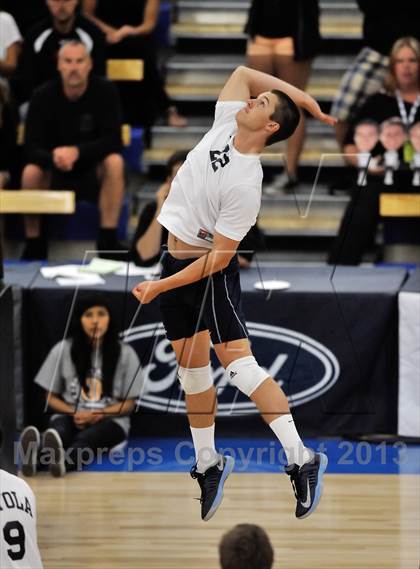 Thumbnail 2 in Huntington Beach vs. Loyola (CIF SS D1 Final) photogallery.