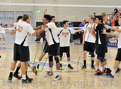 Thumbnail 3 in Huntington Beach vs. Loyola (CIF SS D1 Final) photogallery.