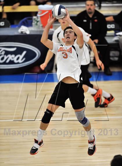 Thumbnail 3 in Huntington Beach vs. Loyola (CIF SS D1 Final) photogallery.