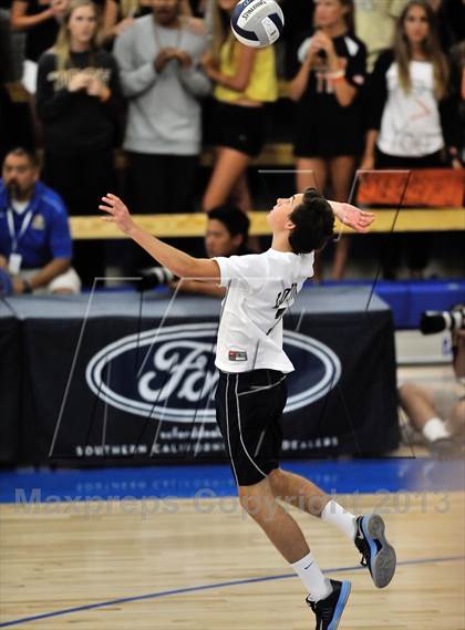 Thumbnail 3 in Huntington Beach vs. Loyola (CIF SS D1 Final) photogallery.