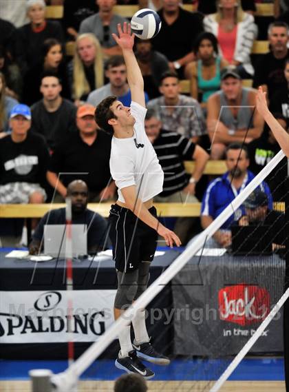 Thumbnail 2 in Huntington Beach vs. Loyola (CIF SS D1 Final) photogallery.