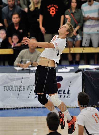 Thumbnail 2 in Huntington Beach vs. Loyola (CIF SS D1 Final) photogallery.