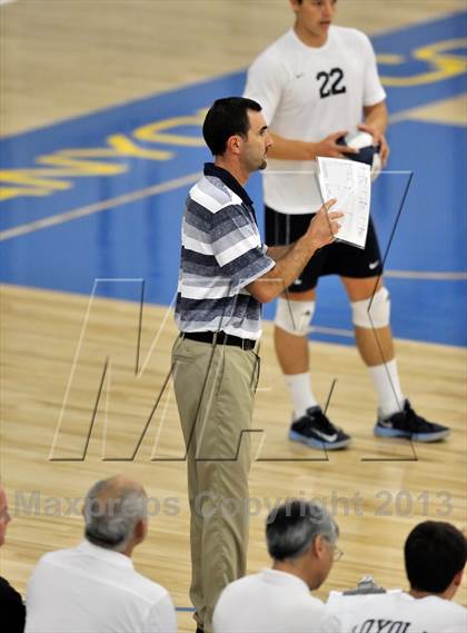 Thumbnail 3 in Huntington Beach vs. Loyola (CIF SS D1 Final) photogallery.