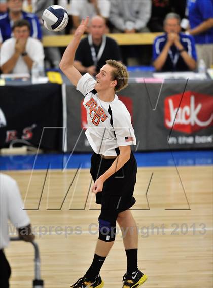 Thumbnail 3 in Huntington Beach vs. Loyola (CIF SS D1 Final) photogallery.