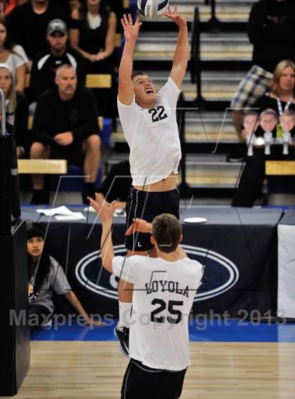 Thumbnail 2 in Huntington Beach vs. Loyola (CIF SS D1 Final) photogallery.