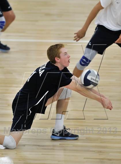 Thumbnail 1 in Huntington Beach vs. Loyola (CIF SS D1 Final) photogallery.