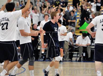 Thumbnail 3 in Huntington Beach vs. Loyola (CIF SS D1 Final) photogallery.