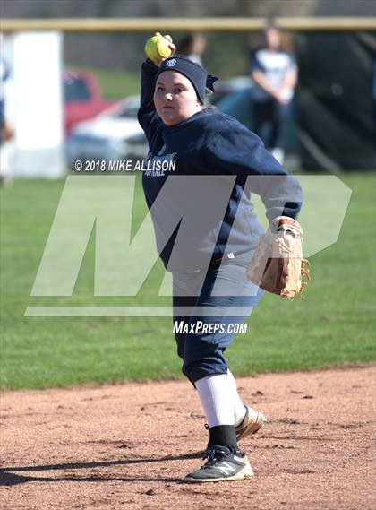 Thumbnail 2 in Girls Prep @ Soddy Daisy photogallery.