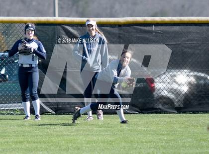 Thumbnail 3 in Girls Prep @ Soddy Daisy photogallery.